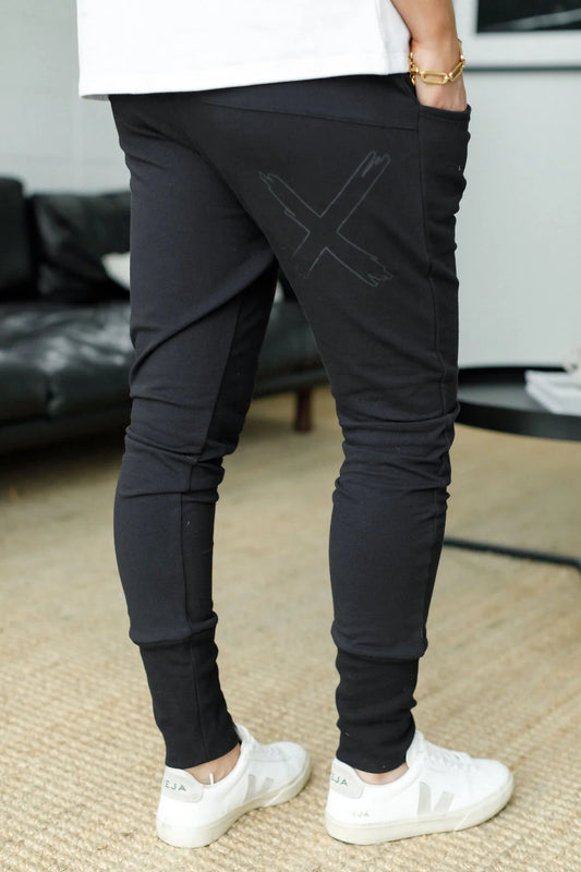 Homelee Apartment Pants - Winter Weight Black Outline