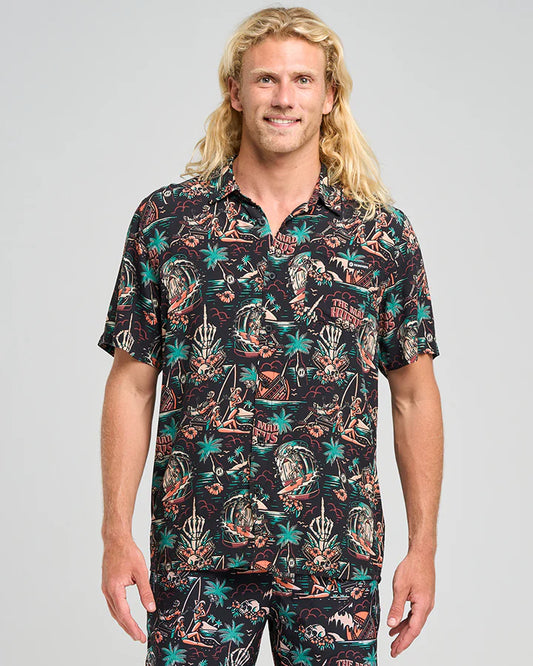 The Mad Hueys She'll Be Right Short Sleeve Woven Shirt