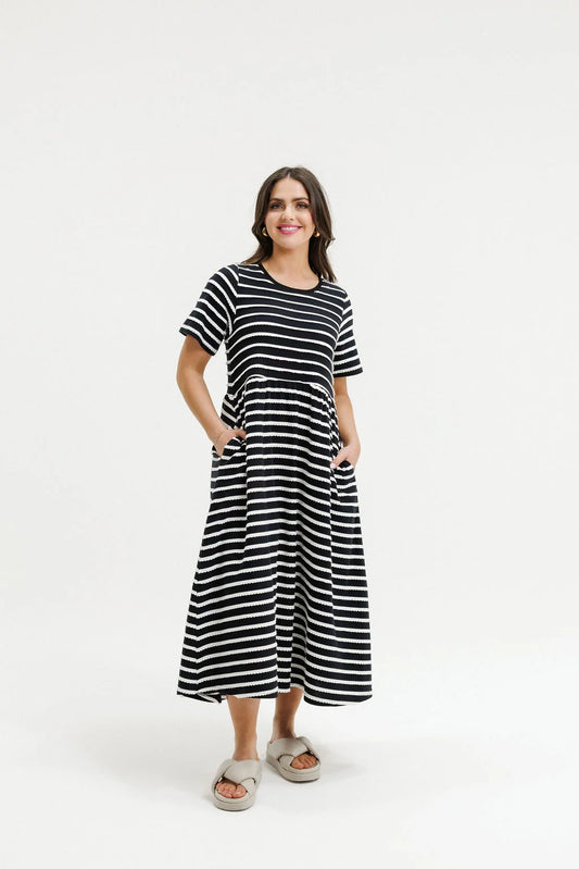 black and white stripe short sleeve dress