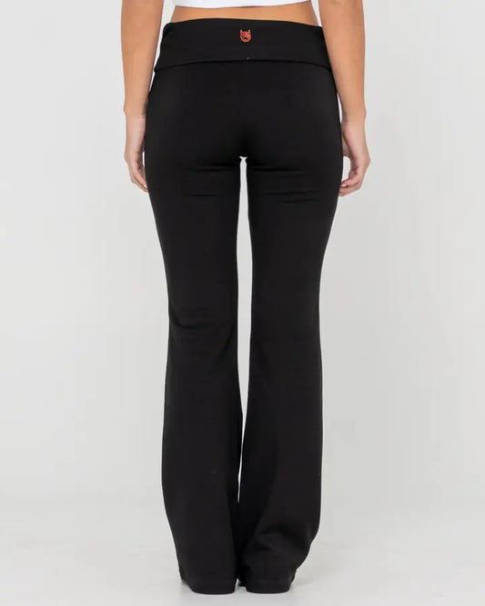 Rusty Hilton Low Rise Bootleg Track Pant Black – Reestyle
