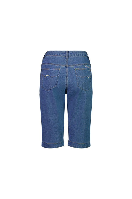 Vassalli Blue denim capri pants on a white background