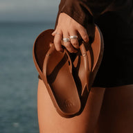 chocolate coloured jandal