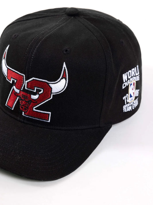 Mitchell & Ness 72 Bulls DS Bulls Snapback